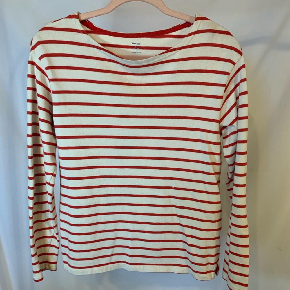 Off white and red striped long sleeve tee